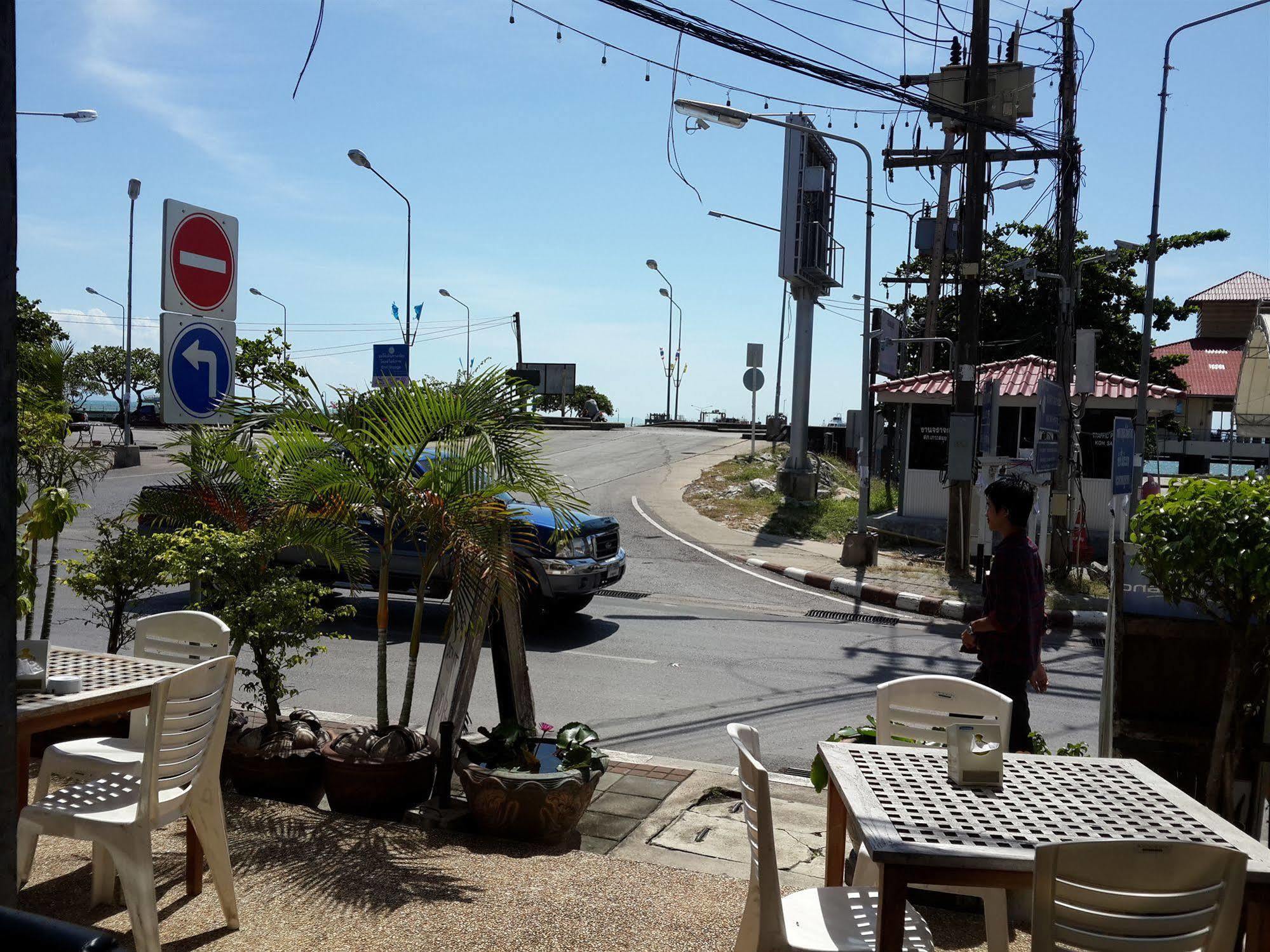 Coffee Island Hotel หน้าทอน ภายนอก รูปภาพ